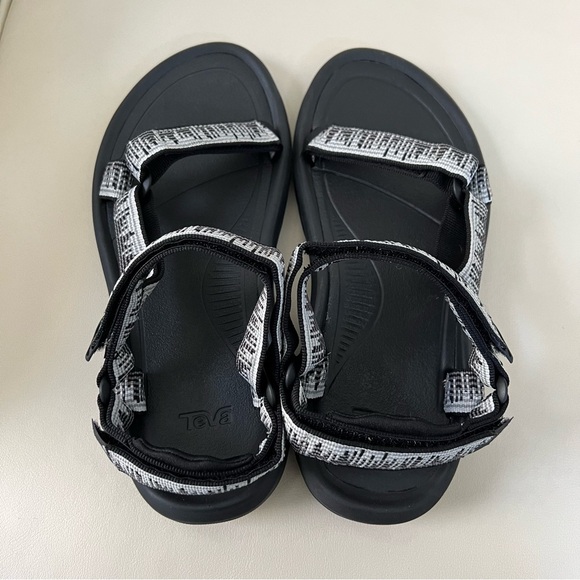 New Teva Hurricane XLT2 ABKW atmosphere black walking strap sandals various size - Picture 6 of 9